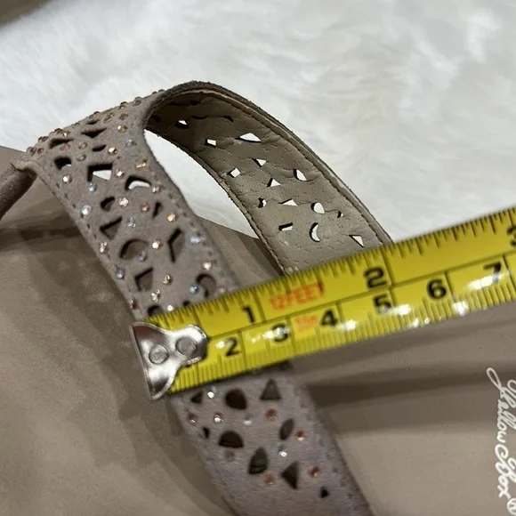 Yellow Box tan wedges size 8 - Picture 6 of 13